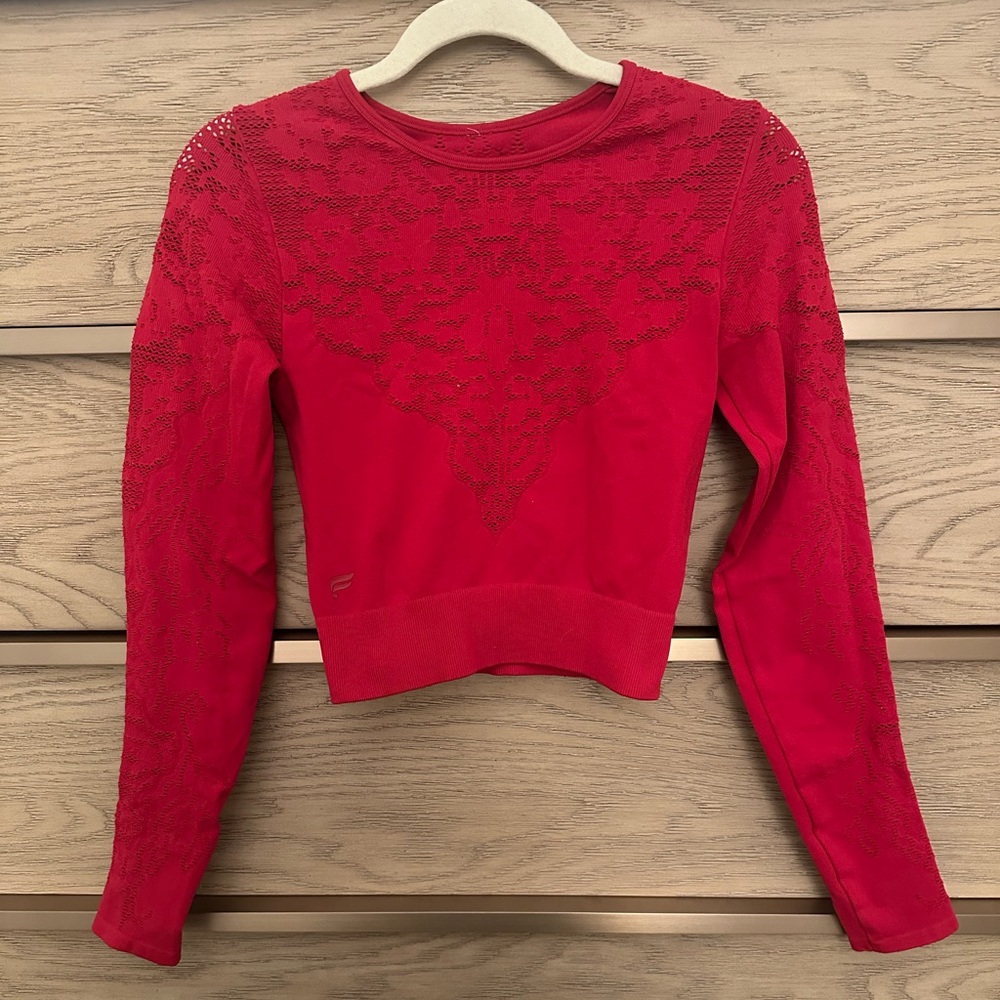 Fabletics Stretchy Long Sleeves Women's workout Top - Picture 2 of 4